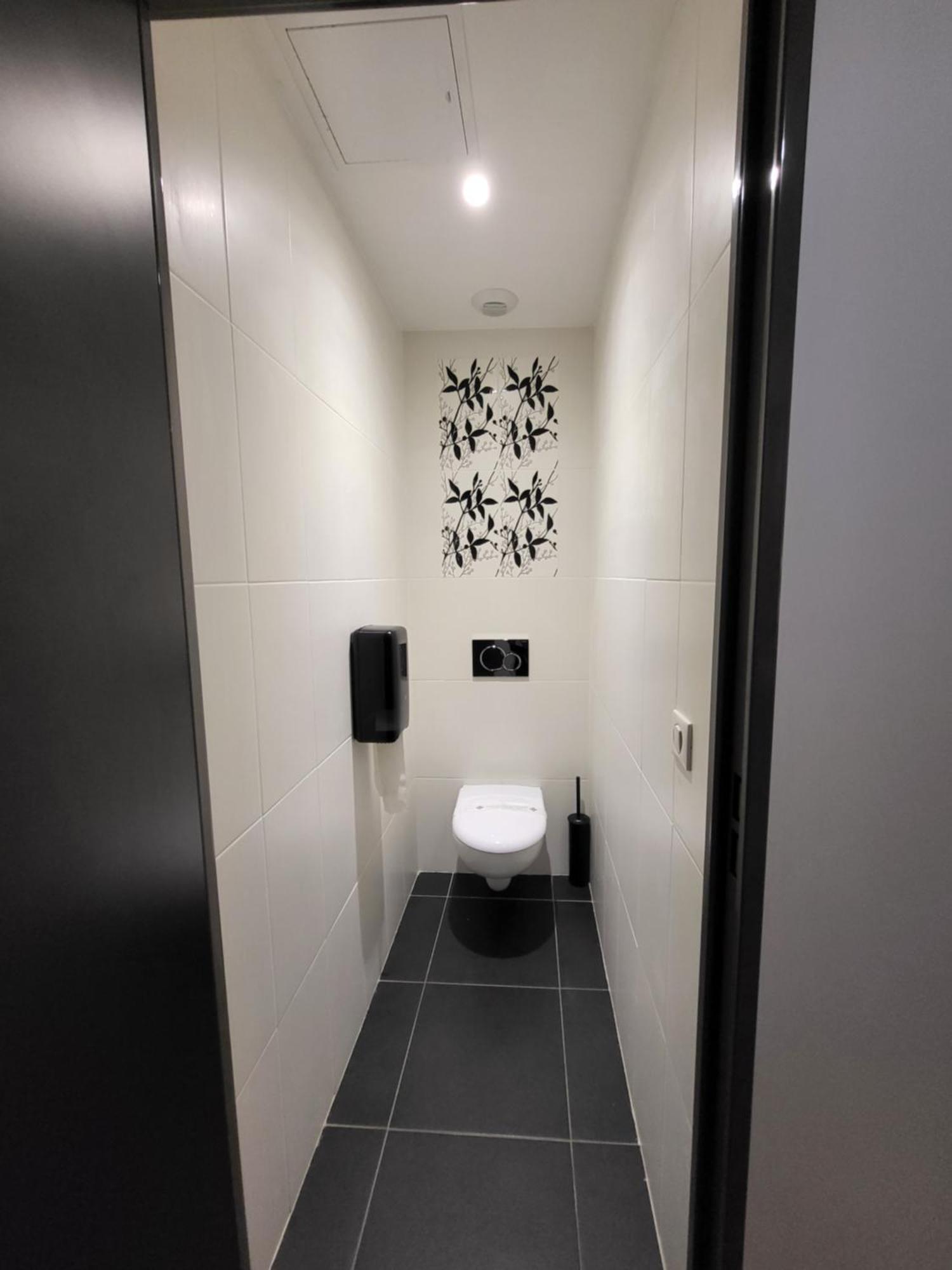 กีเรียต ชองต์ เควนติน เอง เวลิเนส - มงทินี่ Hotel Montigny-le-Bretonneux ภายนอก รูปภาพ